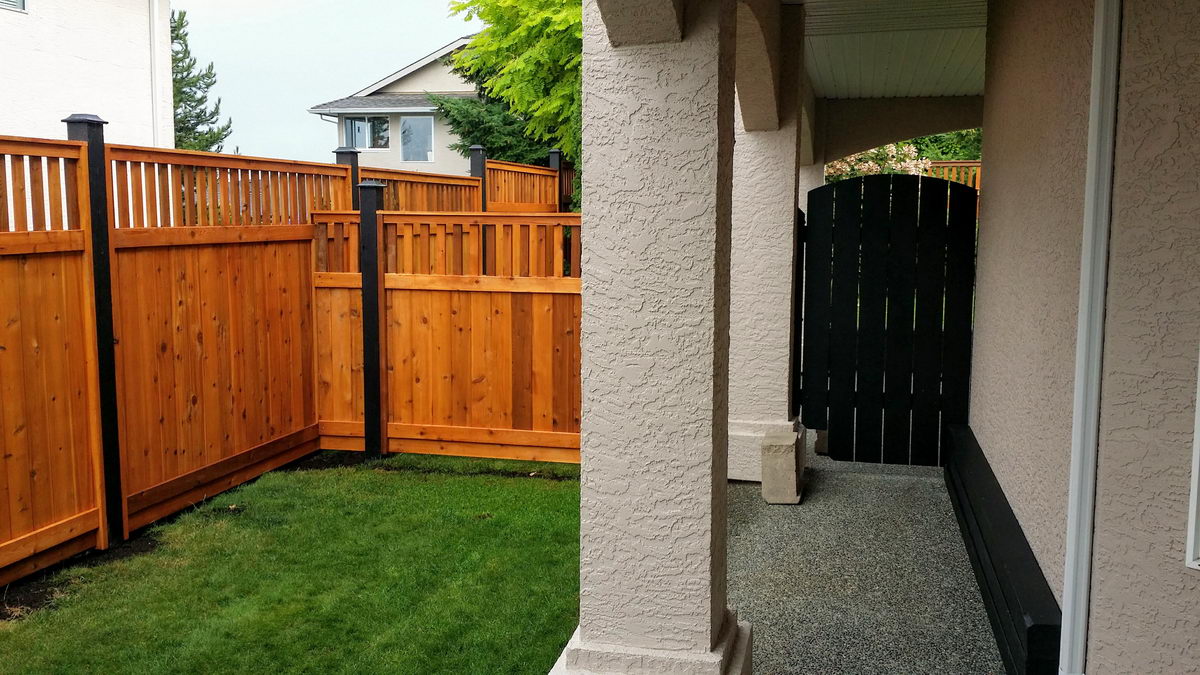 Cedar Fencing, Custom Cedar Fences, Photos, Nanaimo, Campbell River