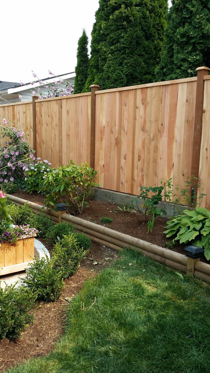 Cedar Fencing, Custom Cedar Fences, Photos, Nanaimo, Campbell River